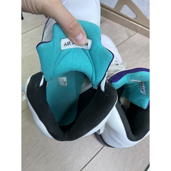 Air Jordan 5 sz 9 Retro 2013 Men basketball sneakers 136027-108 White Purple main image 9